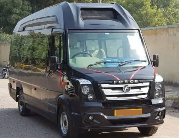 Luxury Maharaj seat tempo traveller 10 seater