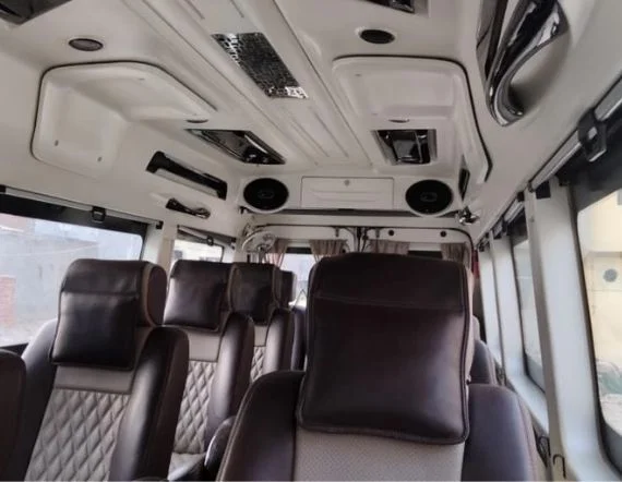 Luxury maharaja seat one by one 10 seat tempo traveller